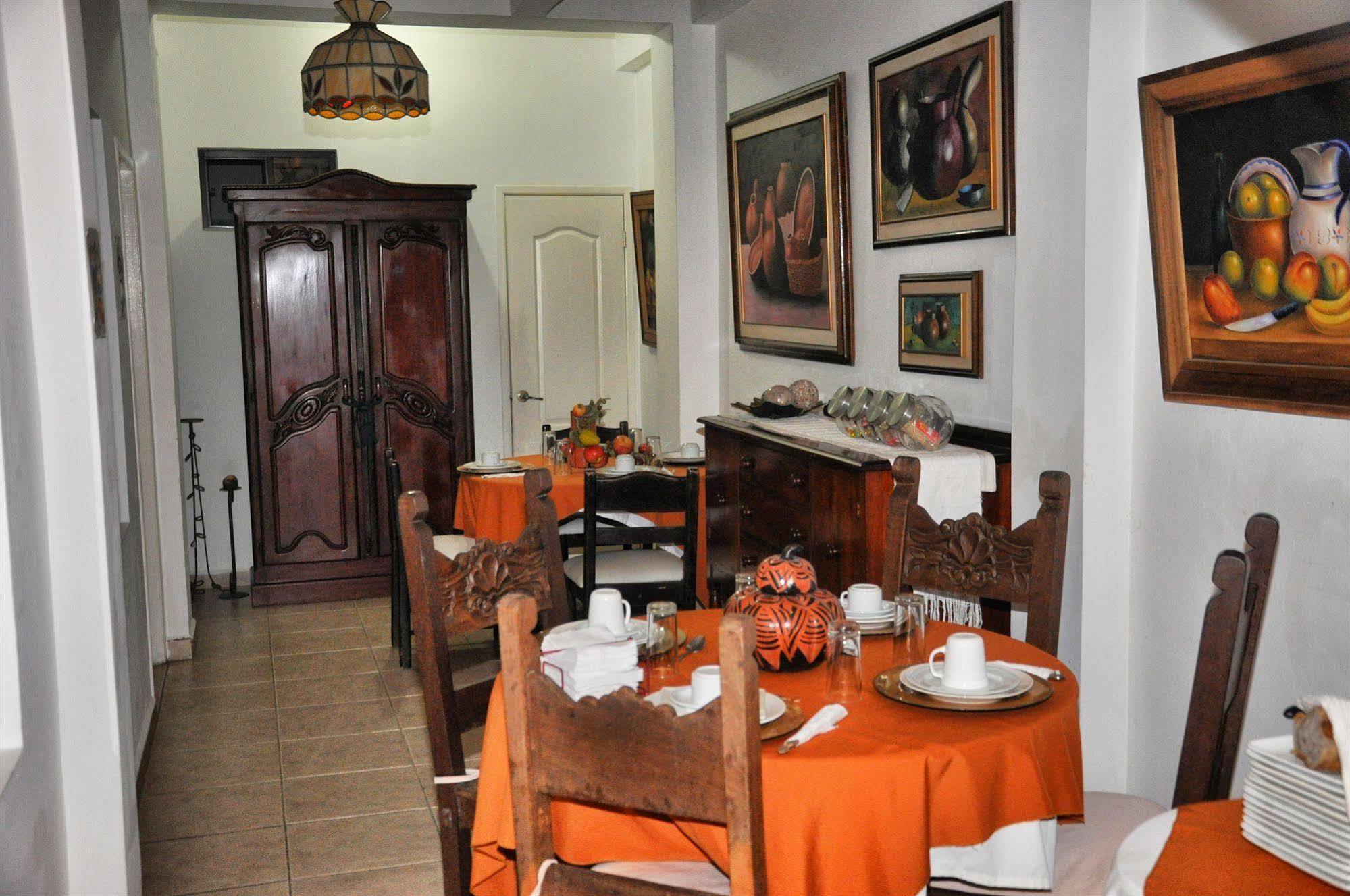Hotel Casa De Espana La Ceiba Luaran gambar